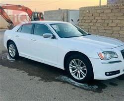 کرایسلەر 300